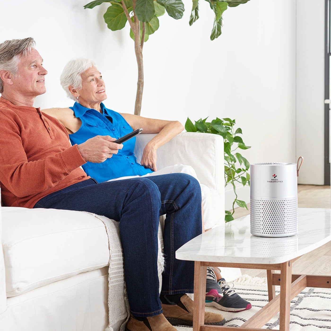 Compact Air Purifier w/ Activated Carbon Filtration — Medic Therapeutics