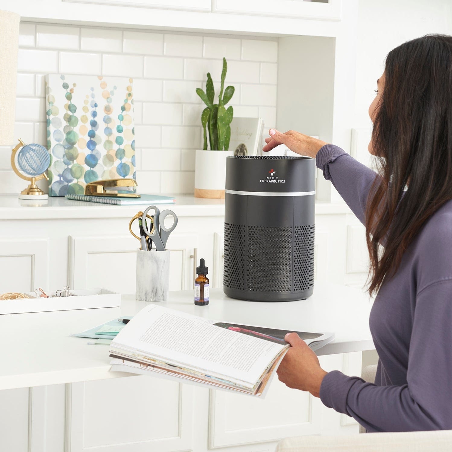 Portable Air Purifier with Activated Carbon HEPA H13 — Medic Therapeutics
